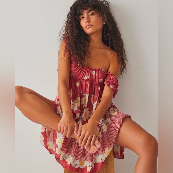 Free People Dresses & Skirts - Free People Bali Wild Daisy Slip dress